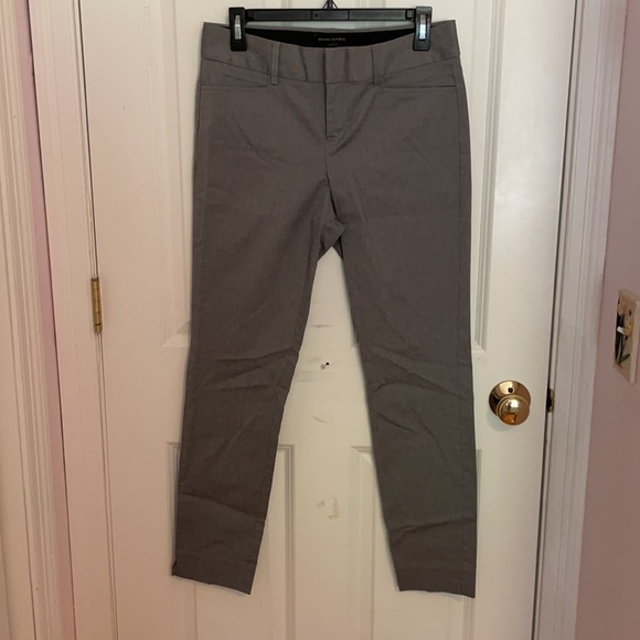 New size 2 gray Jackson pant from banana republic - Picture 4 of 5